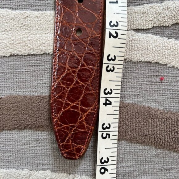 VINTAGE Luc Benoit Brown Crocodile Embossed Leather Woman's Belt - Picture 9 of 9